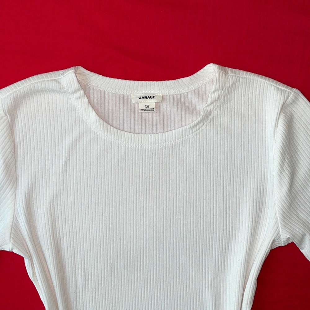 Garage White Ribbed T-Shirt Size Small - Picture 2 of 8